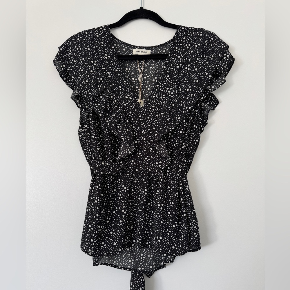 Max Studio Polka Dot Ruffle Blouse, Size Large - NWT
